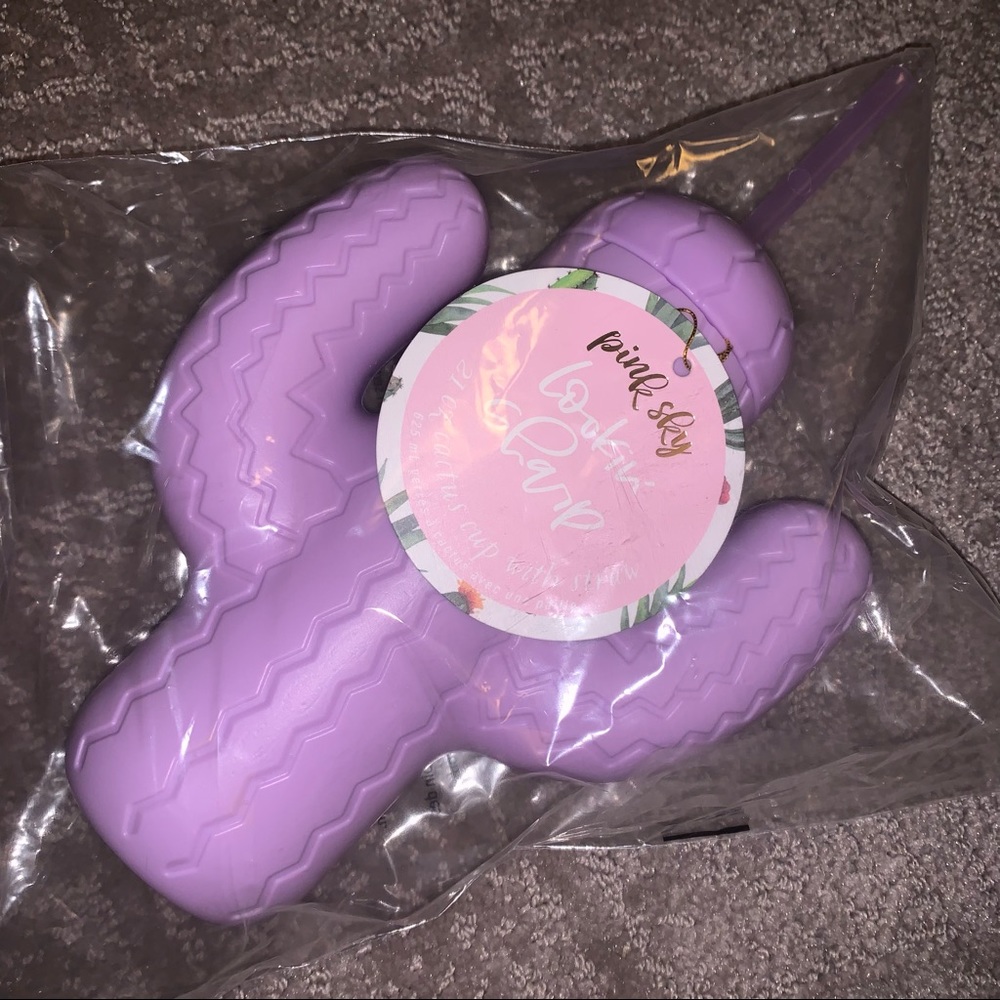 New Pink Sky Purple Cactus Sipper Cup 21 Fl Oz